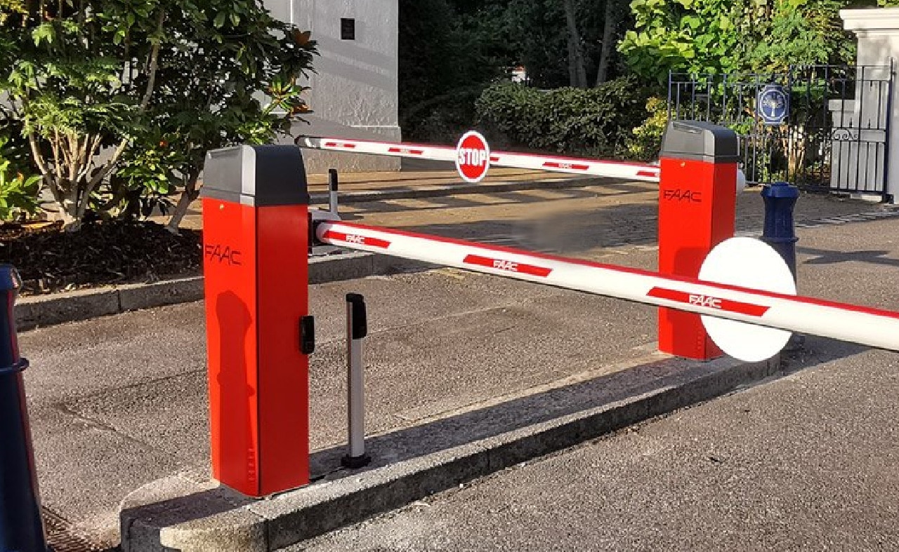 Automatic Barrier Gates