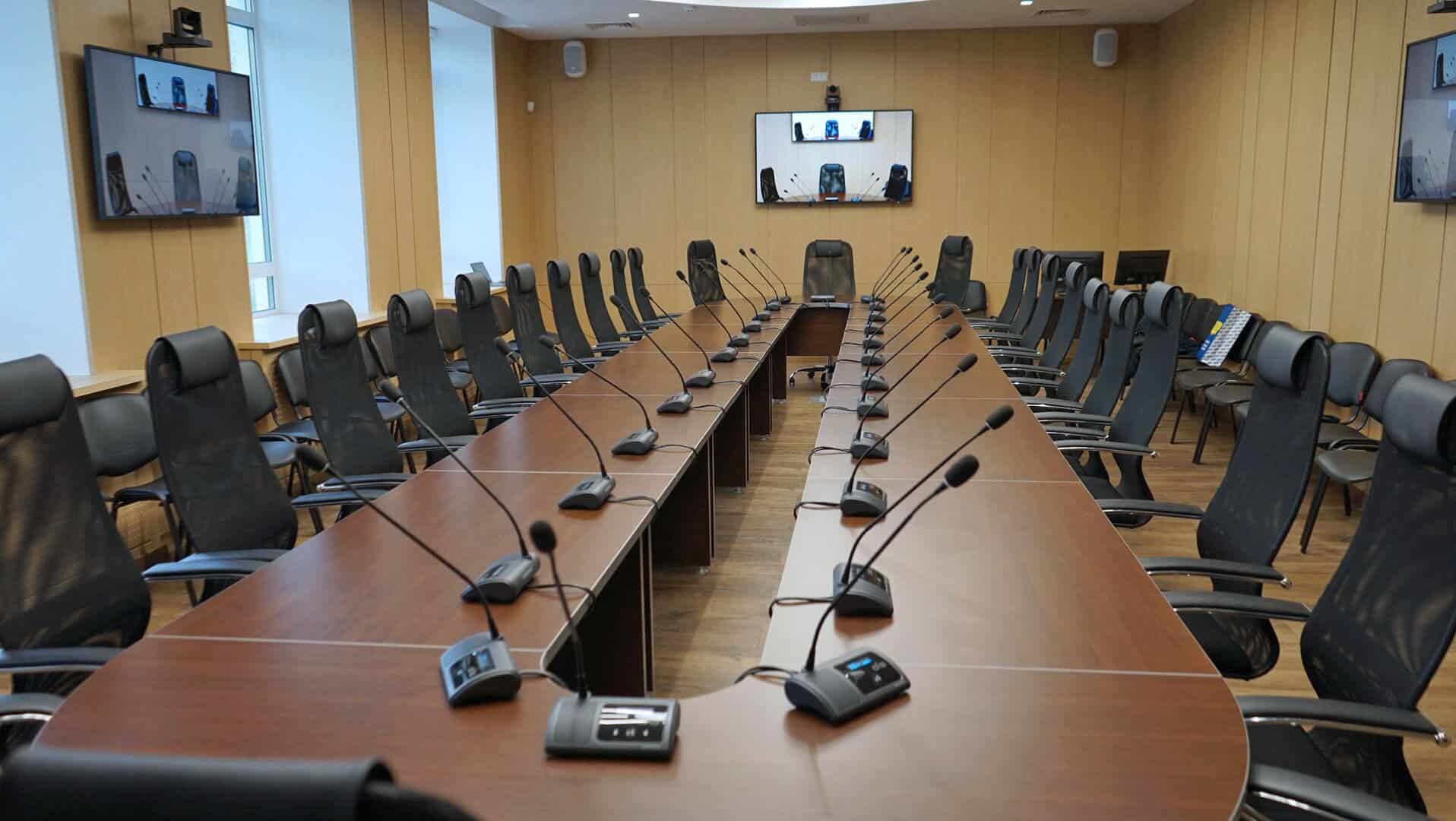 Video Conferencing Systems for Conference Rooms