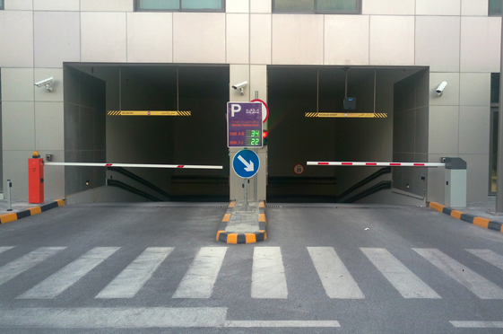 Gate Barriers in Qatar