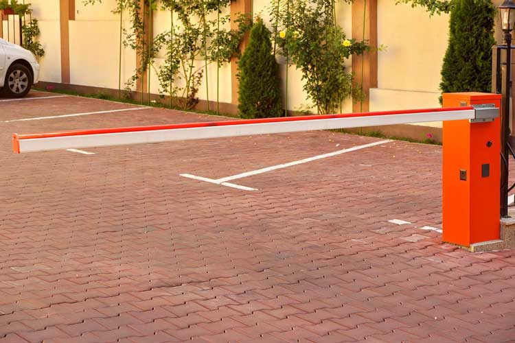 Automatic boom gate barriers in Qatar